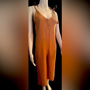 FMH Dual Pocket Keyhole Back Cami Jumpsuit